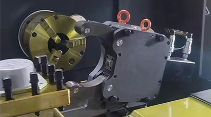 Hydraulic Center rest9